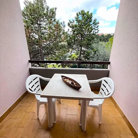 Apartment Giuly - Con Terrazzo In Centro A Sirolo