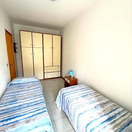 Giuly - Con Terrazzo In Centro A * Sirolo