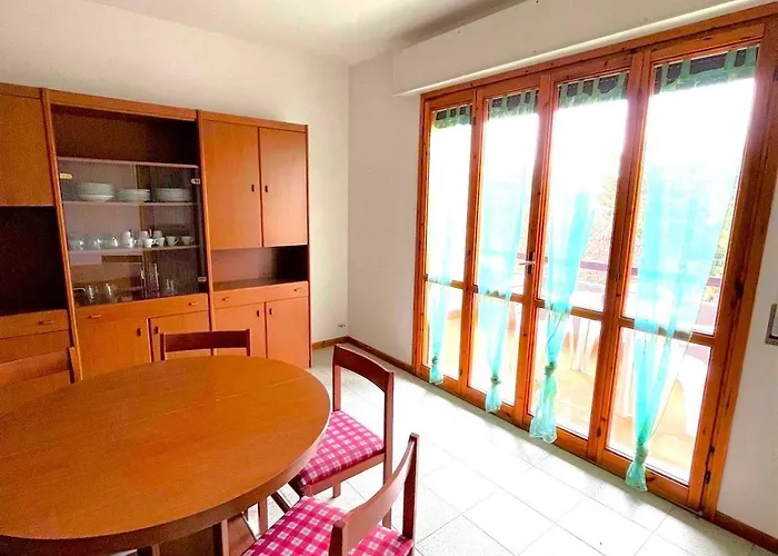 Giuly - Con Terrazzo In Centro A Sirolo