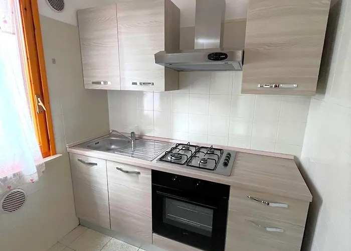 Giuly - Con Terrazzo In Centro A