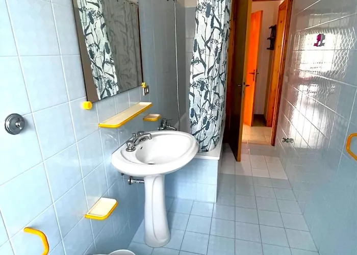 Giuly - Con Terrazzo In Centro A * Sirolo